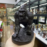 Roaring Gorilla Resin Crafts Ornament Crystal Ball Holder Sphere Display Stand Creative Office Desktop Home Decor Gifts