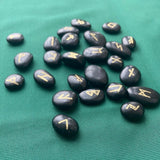 25pcs/set Engraved Riverstones Viking Rune Stones Set Carved Black Lettering runes Game Divination Astrology Altar Amulet Sign Tarot &Divination
