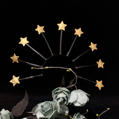 Magic Wicca~Stars crown halo crown Goth halloween tiara with gold stars Cosplay masquerade fancy goddess nigth queen astrology halo nimbus